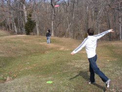 Stefan's learning frisbee golf courtesy of Cassi's dad, Bill. (Spring 2008)